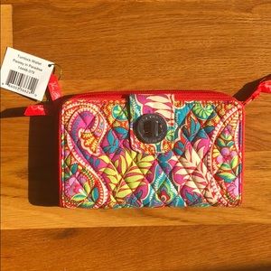 NWT Vera Bradley Turnlock Wallet